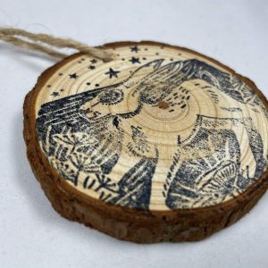 Decorative stamped wood-round, "Hare"